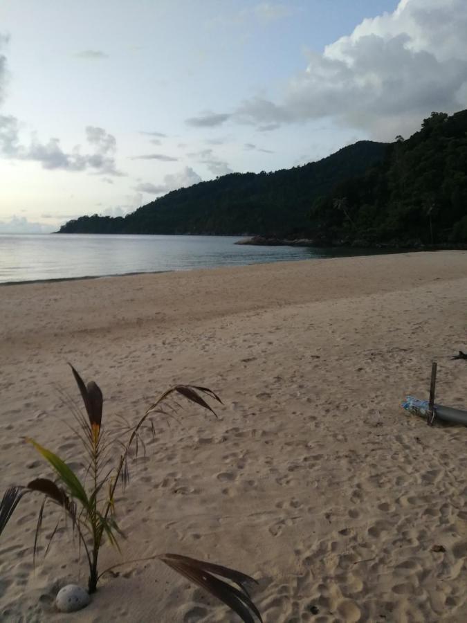 Rainbow Tioman Cottage Kampong Juara Eksteriør billede
