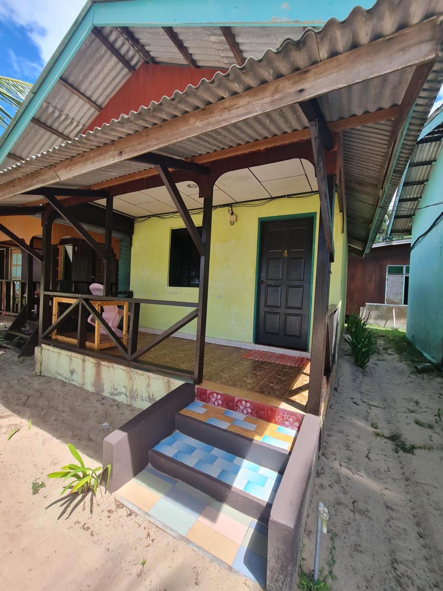 Rainbow Tioman Cottage Kampong Juara Eksteriør billede